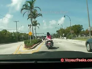 看護師レイチェルアダムスは彼女の家を見物 ...